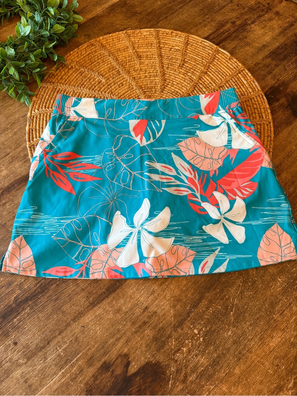 Columbia Turquoise Floral A-Line Women's Skort